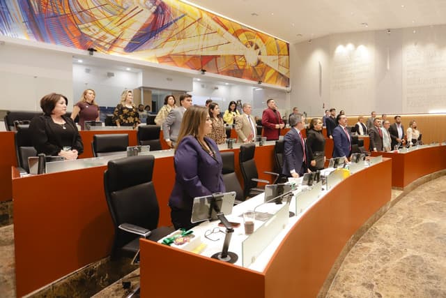 Aprueba Congreso de Sonora ingresos municipales 2026 y reforma al Isssteson